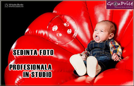 Sedinta Foto Profesionala de Familie (2 adulti + 1 copil) in Studio , de o ora, cu aproximativ 150 de fotografii @ XMEDIA STUDIO